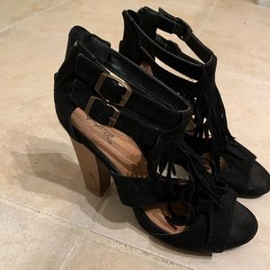 Block black heels